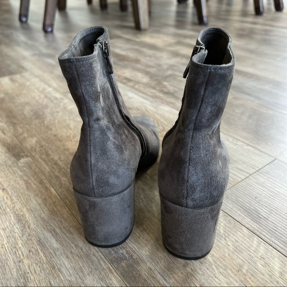 Vince Blakely Sleek Suede Block Heel Boots - Neutral Gray - Picture 4 of 10